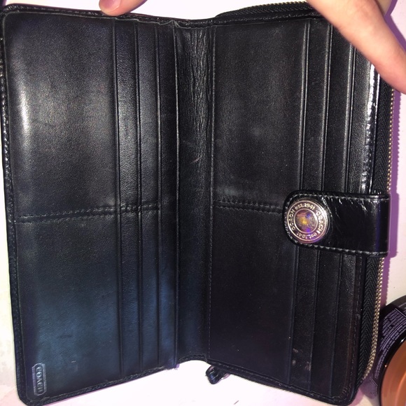 Authentic Coach Wallet - Picture 5 of 6